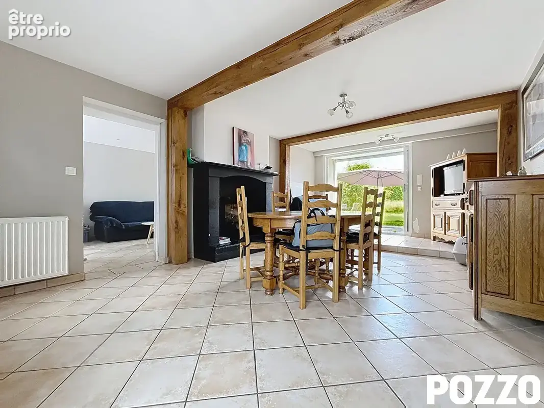 Maison Lengronne (50450) 7 pièce(s) 150 m2 terrain 900 m² piscine - photo 2