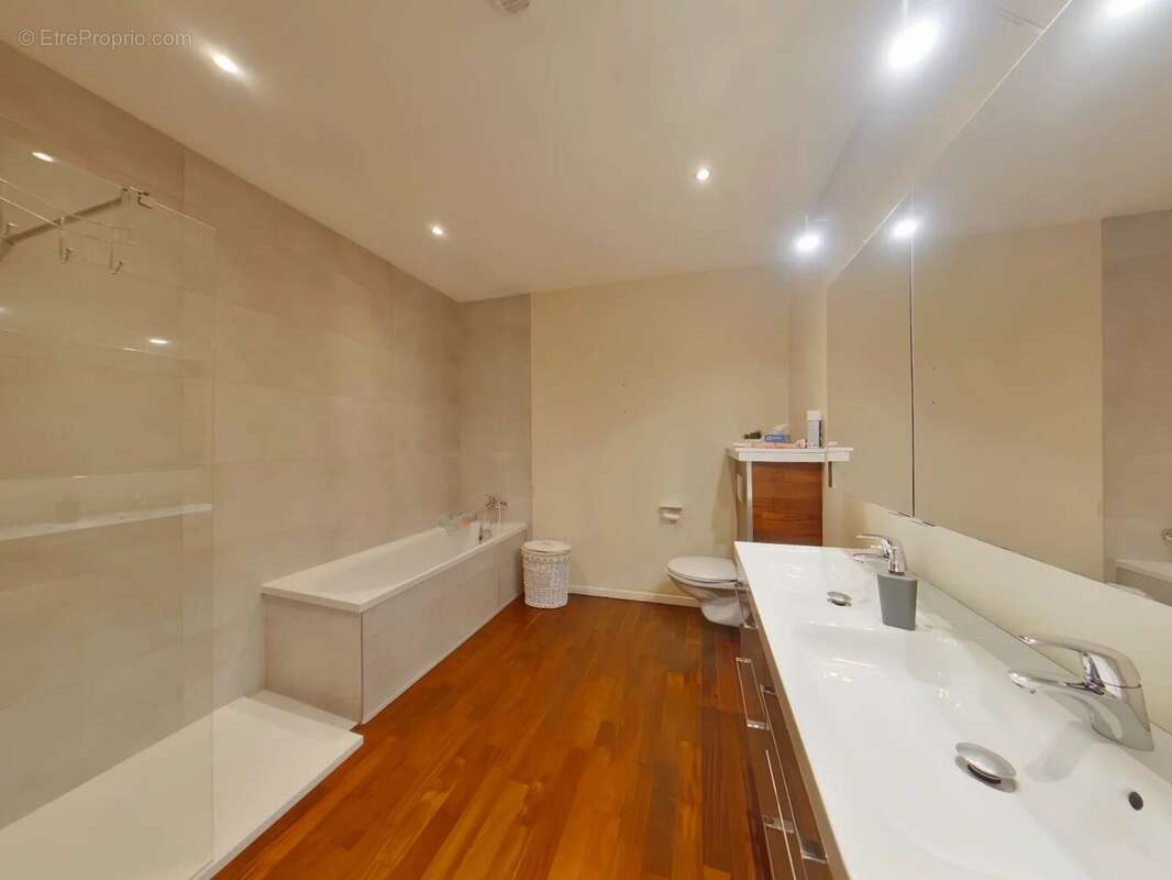 Appartement de 160m² avec garage et terrasse - photo 7