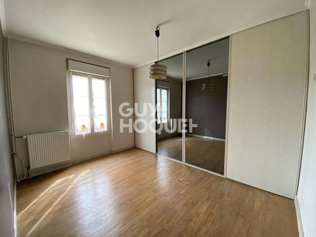 Maison à MILLY-LA-FORET