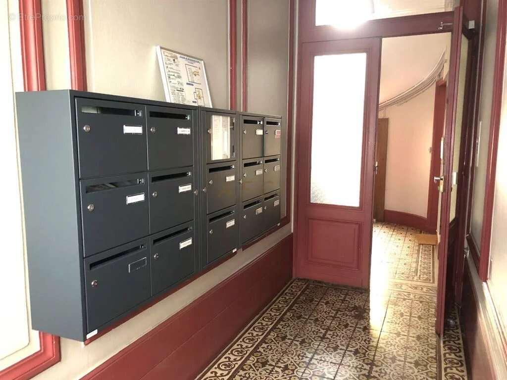 Appartement à ASNIERES-SUR-SEINE