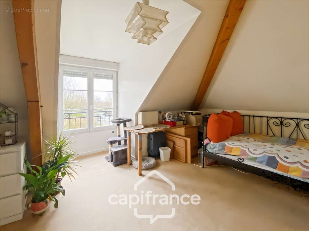 Maison à vendre  8 pièces – 6 chambres – 141 m² – Terrasse - Jardin - Garage - photo 20