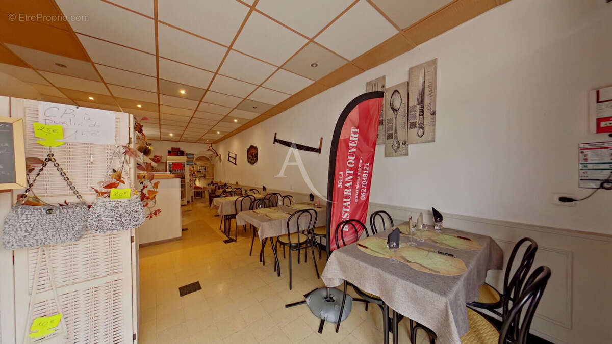 Commerce à VINON-SUR-VERDON