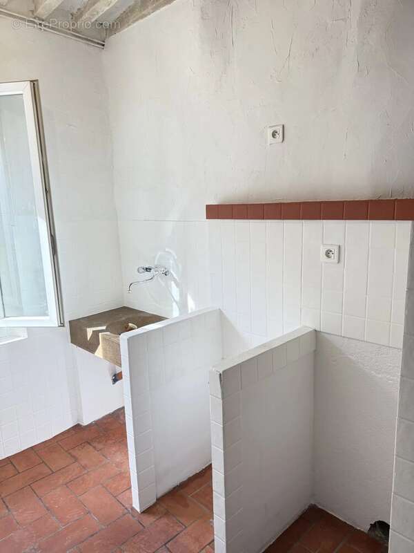 Appartement à BESSE-SUR-ISSOLE