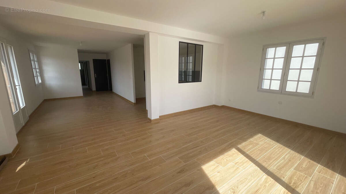 Maison à SAINT-VINCENT-SUR-JARD