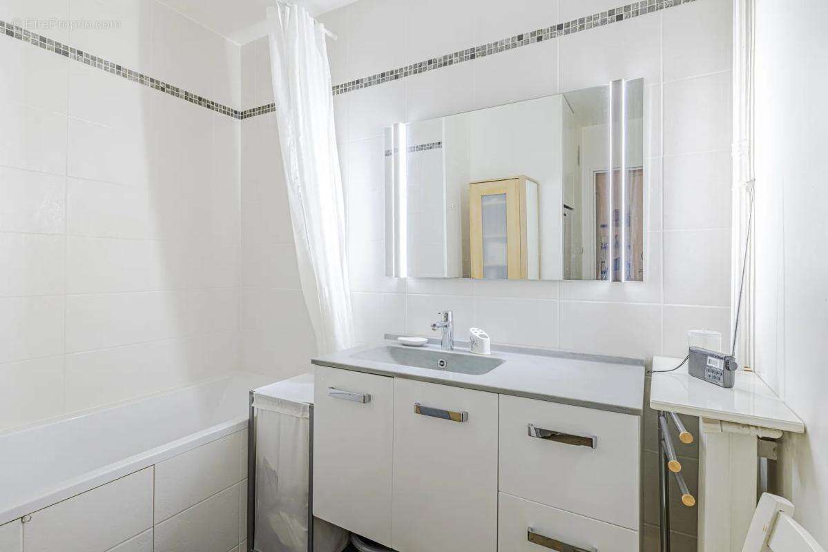 Appartement à BAGNEUX