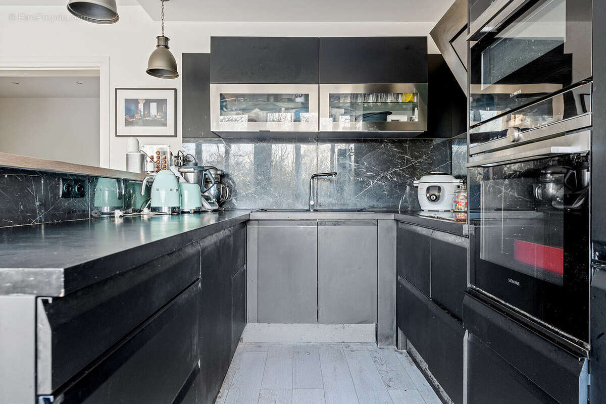 VH404547 - Appartement à PARIS-12E