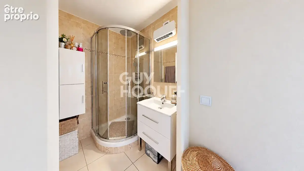 Appartement T2 - Dernier étage + parking - photo 8