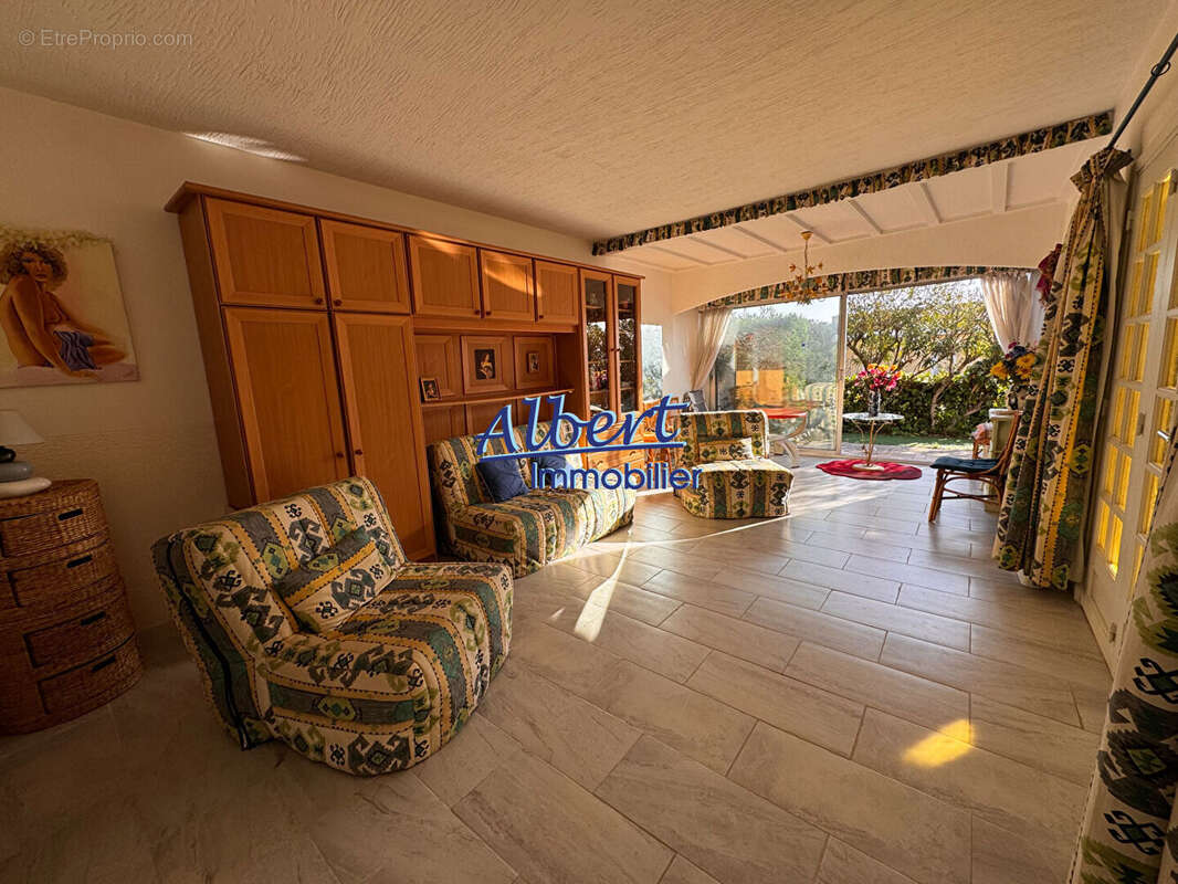 Appartement à SANARY-SUR-MER