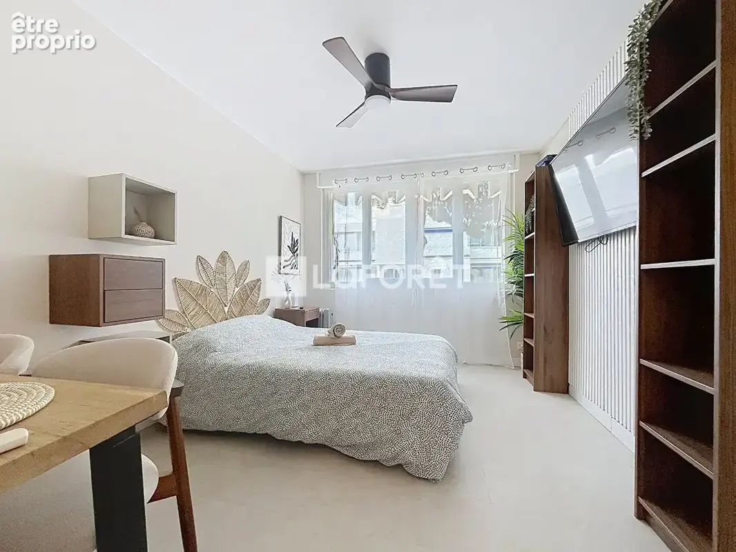 Studio rénové en plein coeur de ville - photo 3