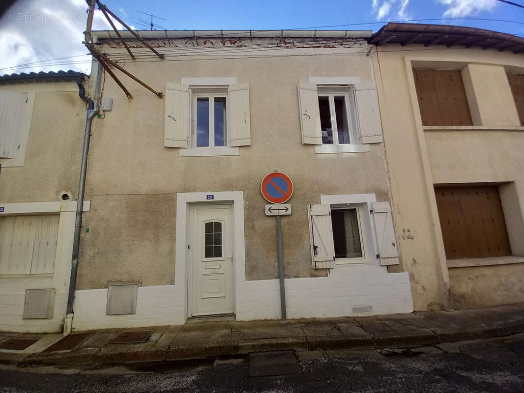 Maison à FUMEL