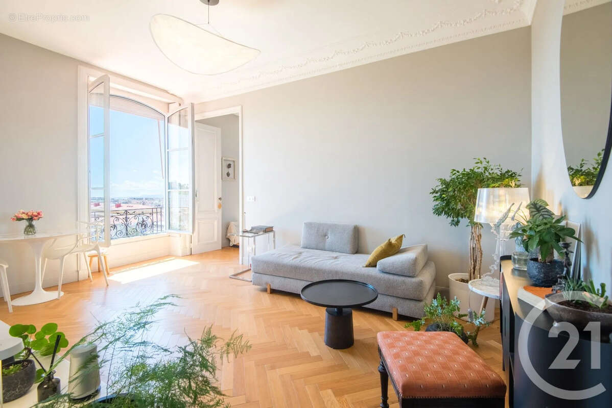 Appartement à NICE