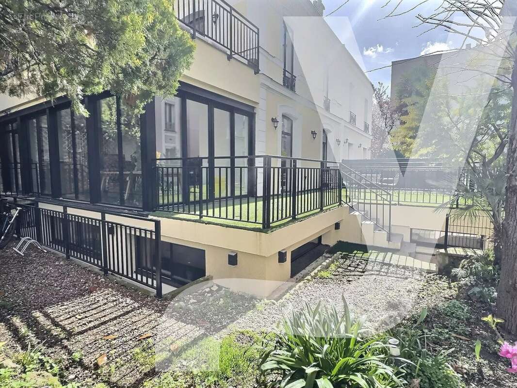 Appartement à SAINT-MANDE