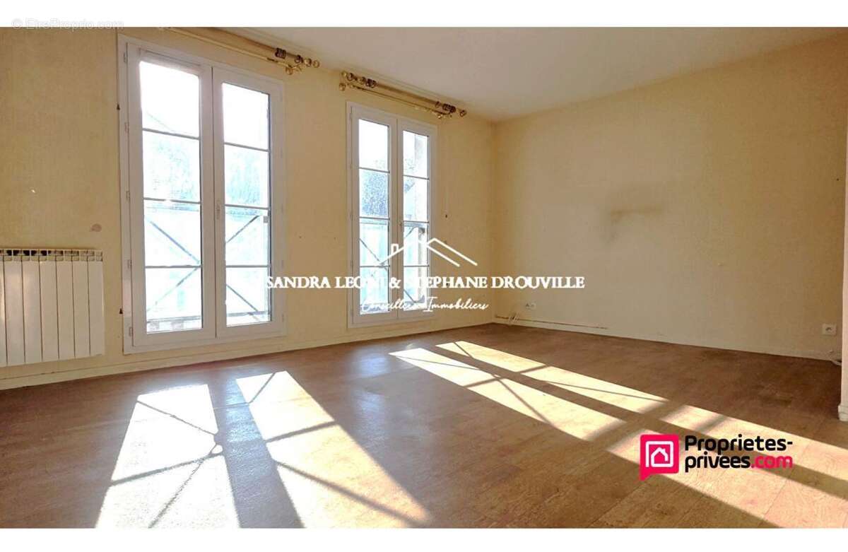 Appartement à MAINTENON