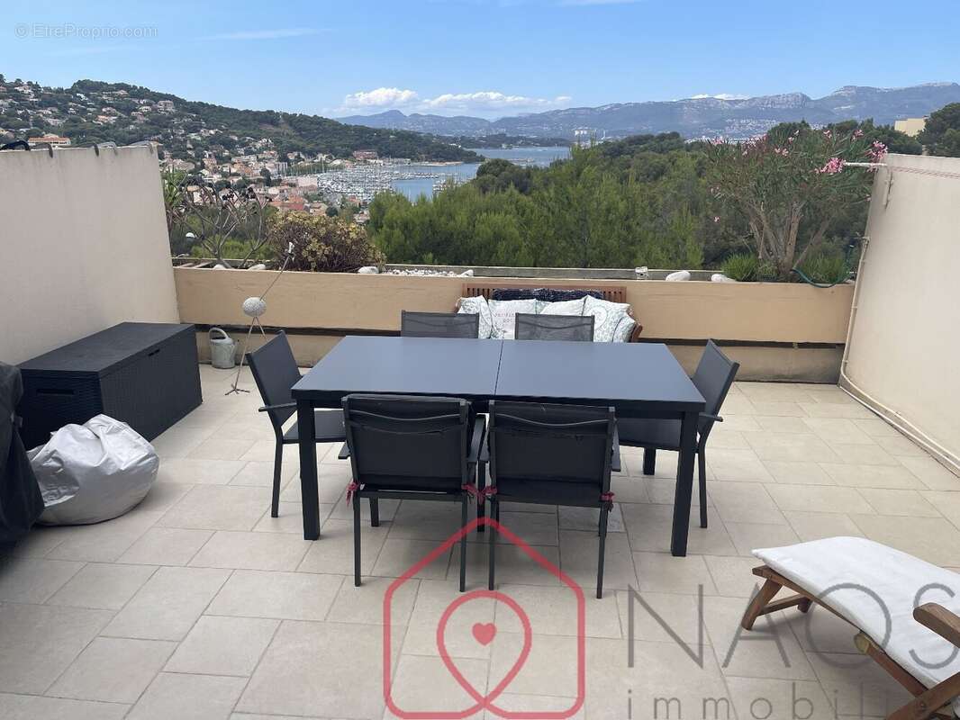 Appartement à SAINT-MANDRIER-SUR-MER