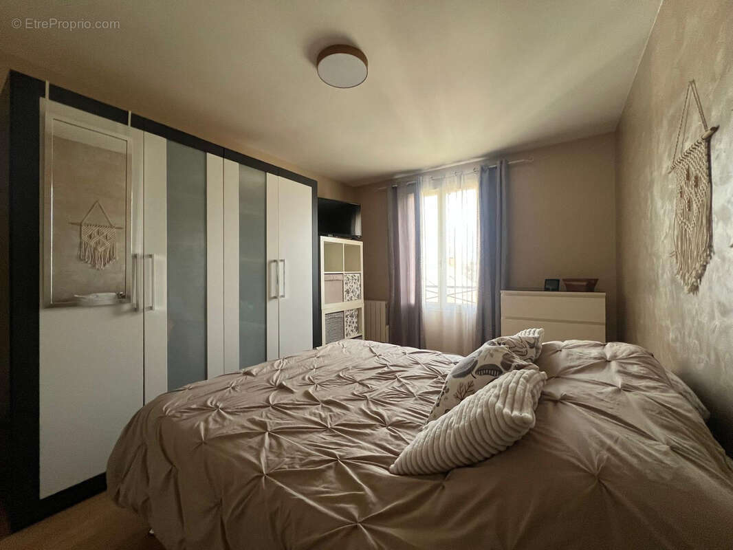 Maison à GOUSSAINVILLE