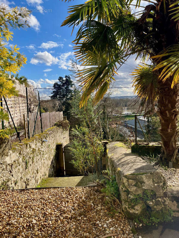 Maison à ROCHECORBON