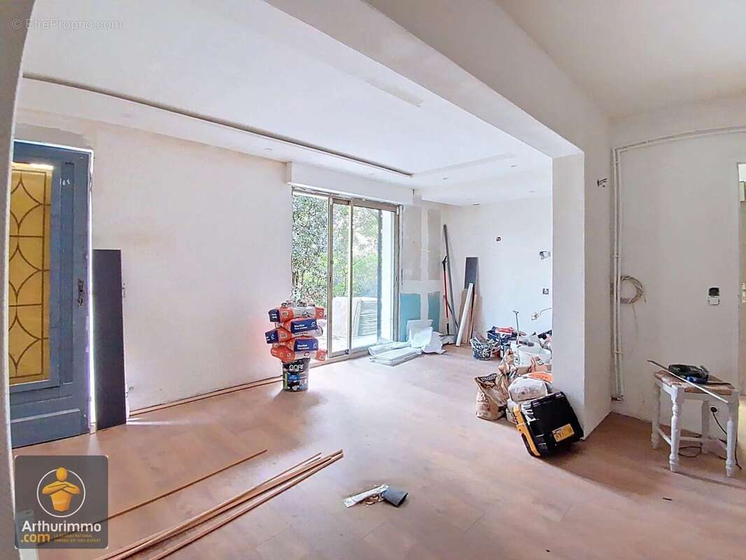 Appartement à CHAMPIGNY-SUR-MARNE