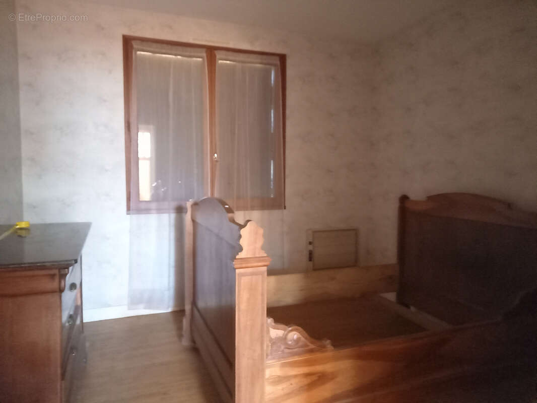 Maison à SAINT-CIERS-DE-CANESSE