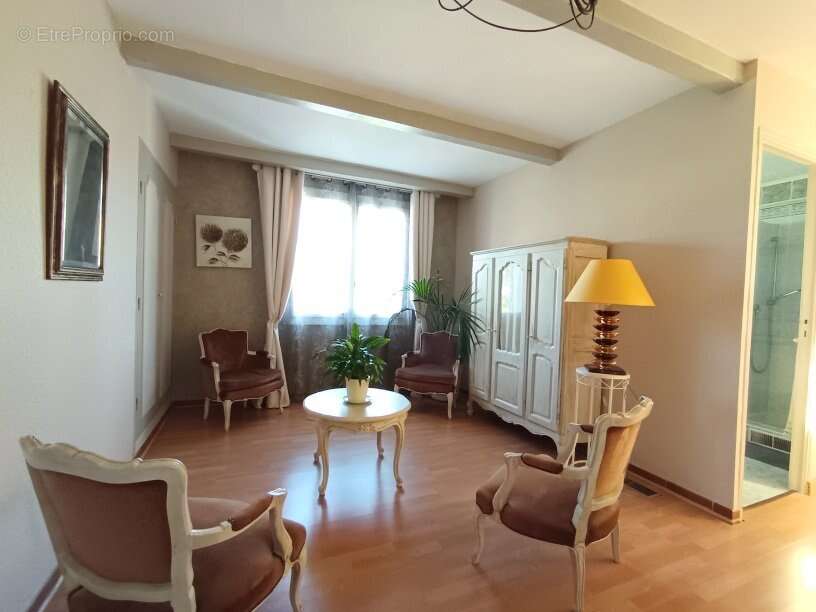 Maison à BEAUCAIRE