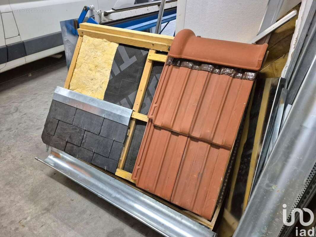 Photo 2 - Commerce à SAINT-BRICE-COURCELLES