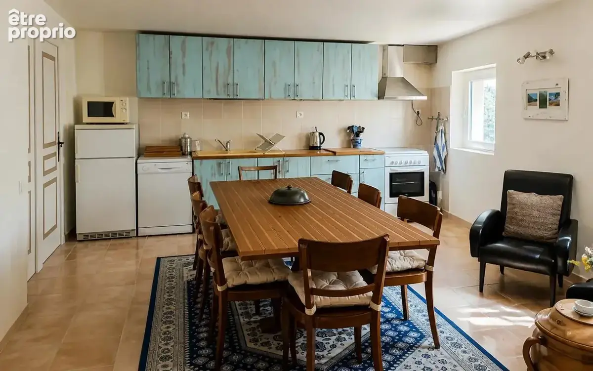 Maison de 4 pièces de 210 m² à Tornac - photo 6
