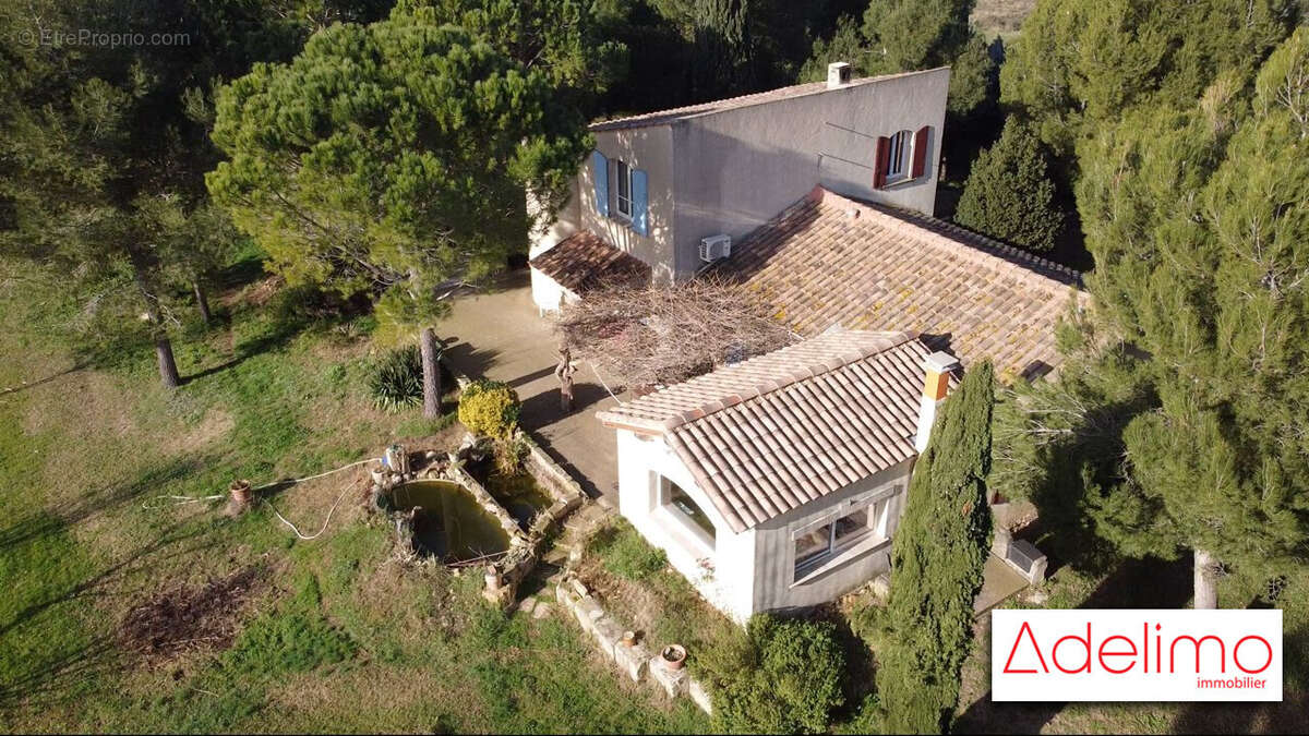 Maison à MAUSSANE-LES-ALPILLES