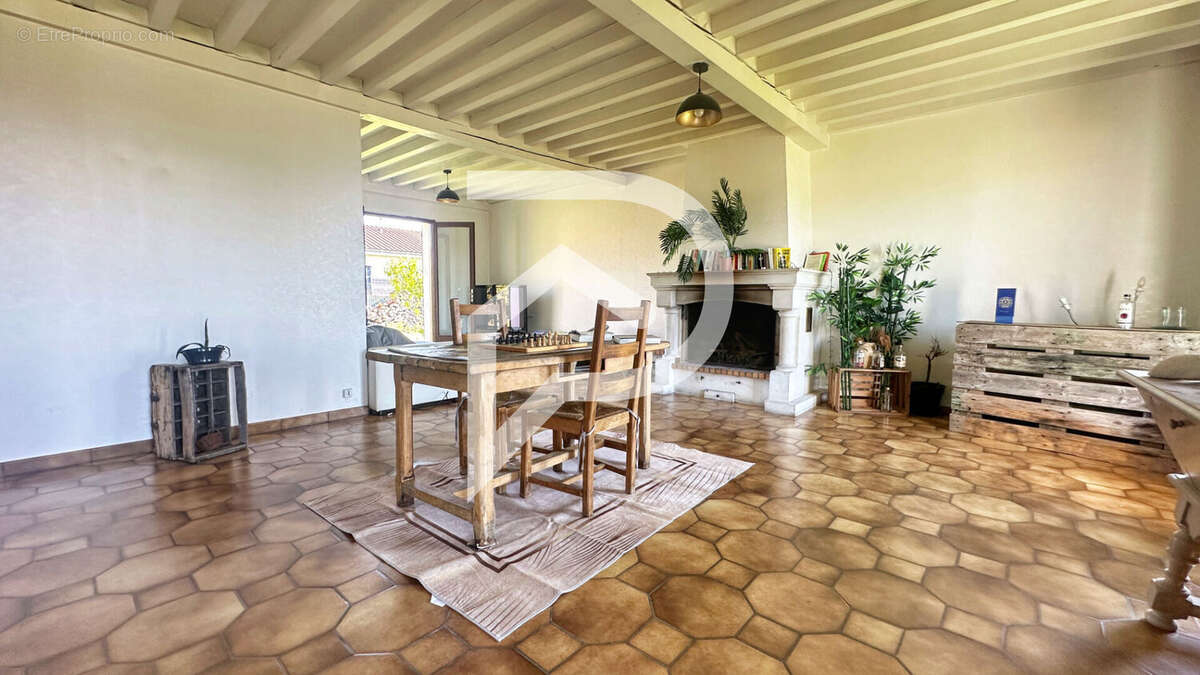 Maison à FARAMANS