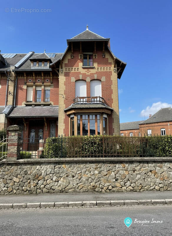 Maison à HIRSON