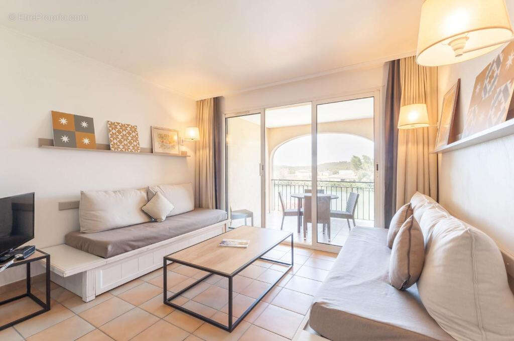 Appartement à MALLEMORT