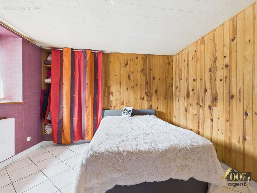 Appartement à SAINT-PIERRE-D'ALBIGNY