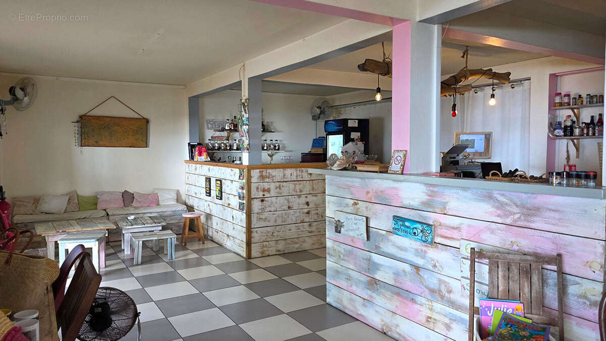 Commerce à SAINT-LOUIS