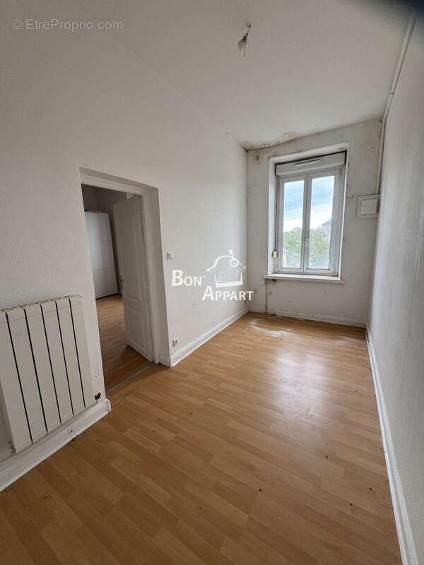 Bel immeuble sur Homécourt - photo 11
