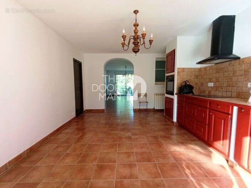 Maison à SIX-FOURS-LES-PLAGES