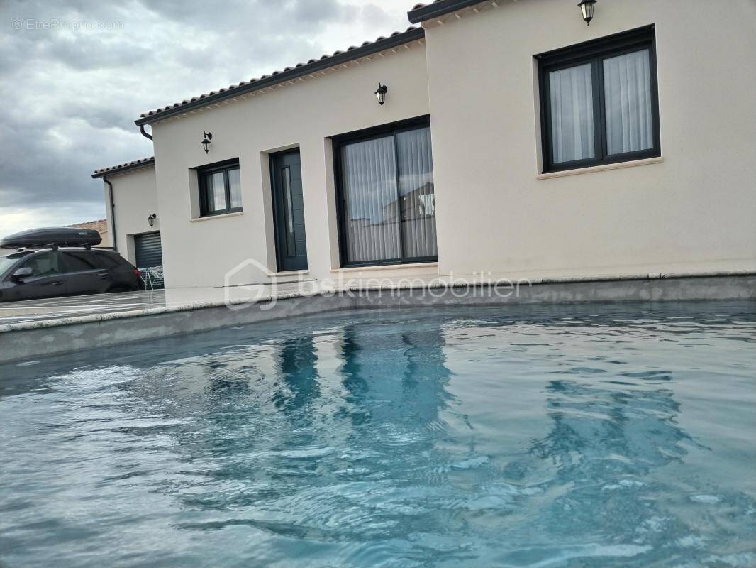 Maison à MALEMORT-DU-COMTAT