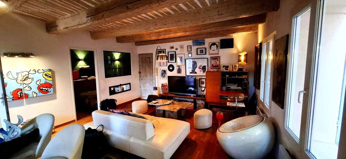 Appartement à SANARY-SUR-MER