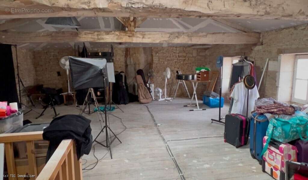 Maison à VILLEFAGNAN