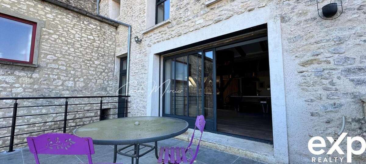 Maison à MONTAINVILLE