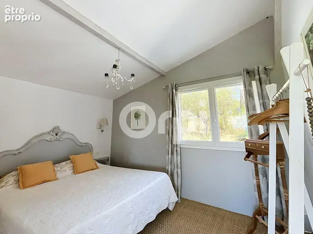  Ensemble immobilier de charme – Deux maisons rénovées – Vue panoramique & piscine – Secteur Hautefort / Excideuil - photo 22