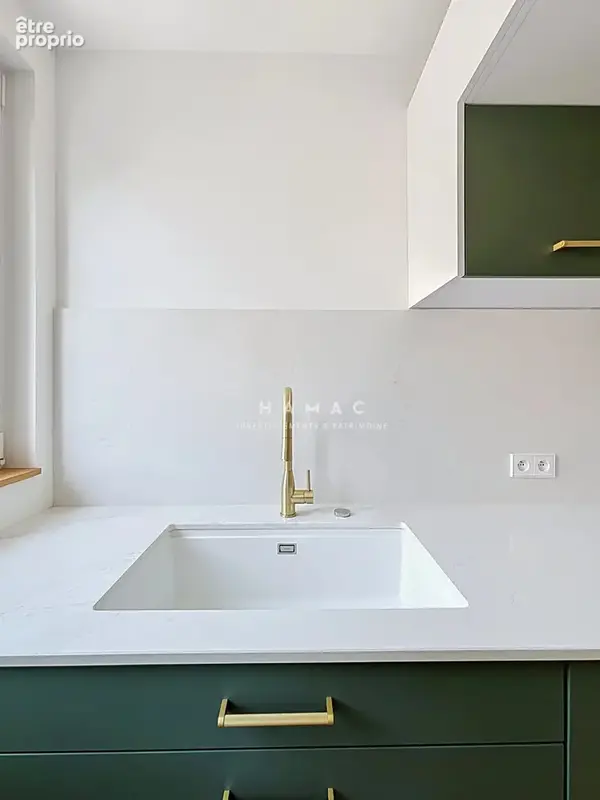 Lyon 7 jean mace - appartement type 3 80m2 refait a neuf etage eleve prestations haut de gamme - photo 3