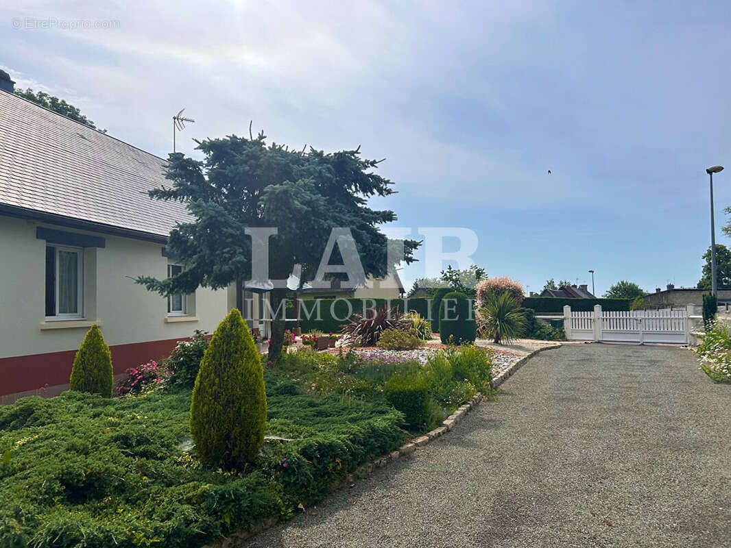 Maison à LA FERTE-MACE