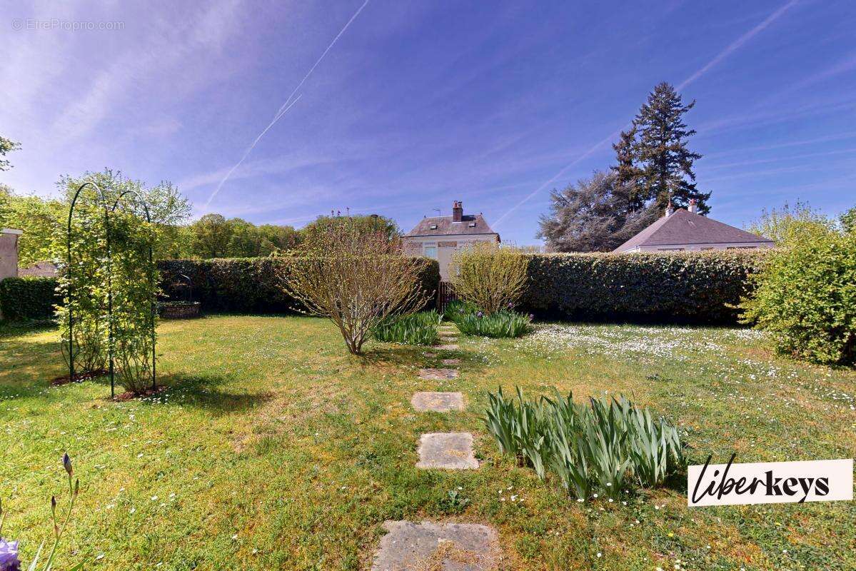Maison à METTRAY
