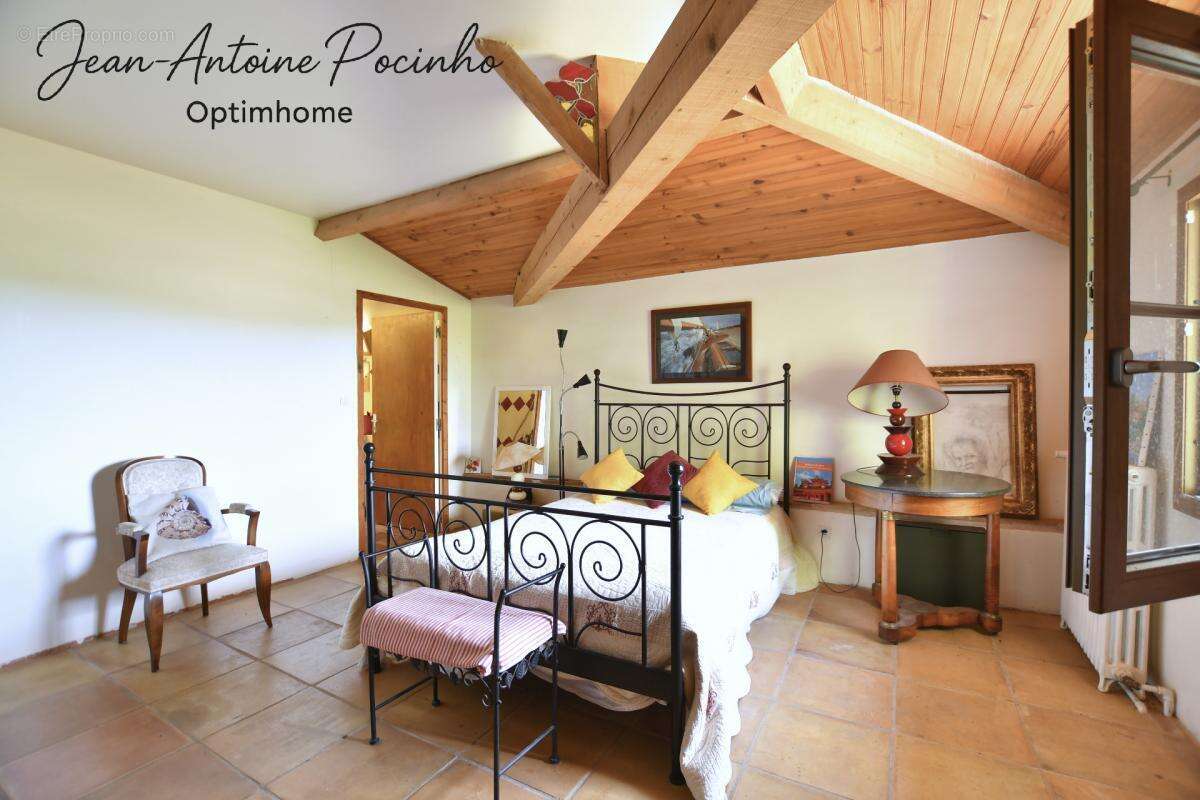 Maison de campagne à vendre 9 pièces  (31) - photo 17