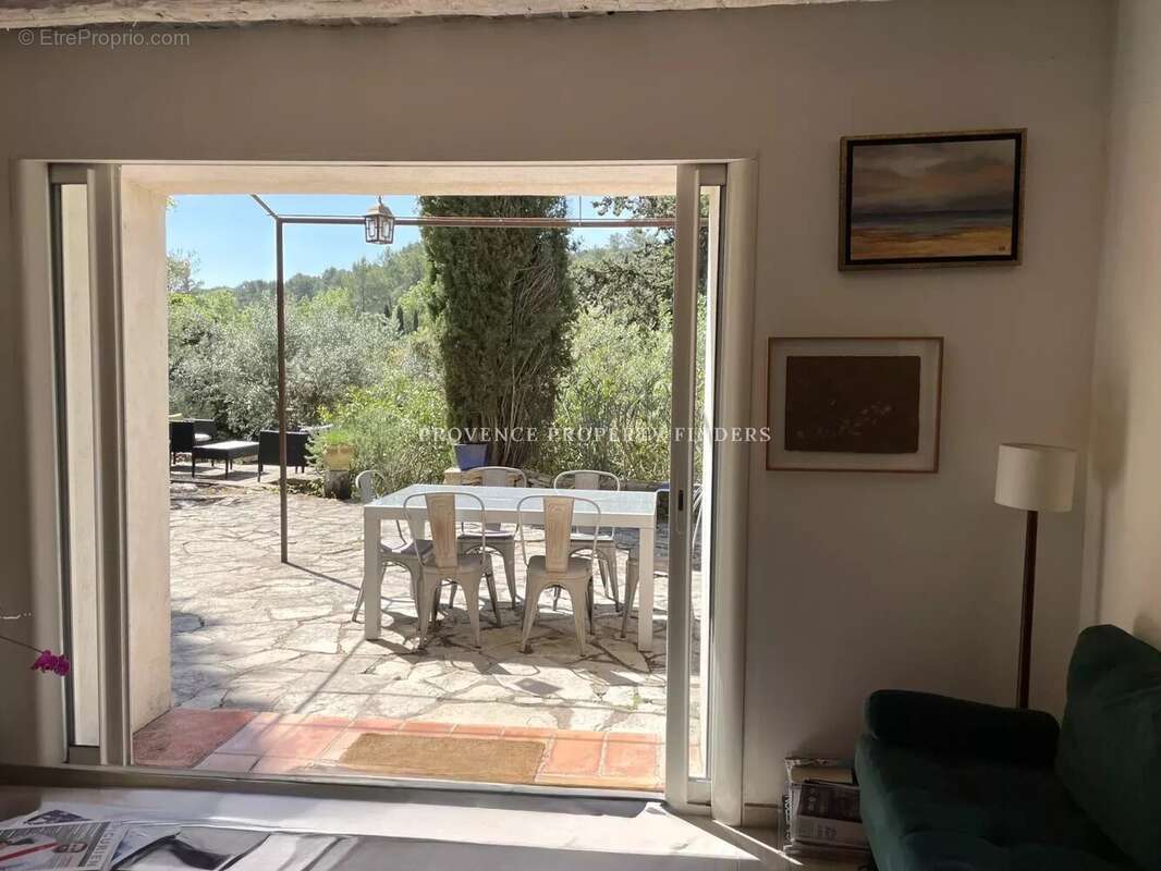Maison à LORGUES