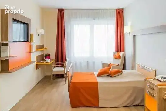 INVESTISSEMENT LOCATIF  COLOMBES  Résidence EHPAD Korian  L'Impérial - 6.31 % de rentabilité - photo 2