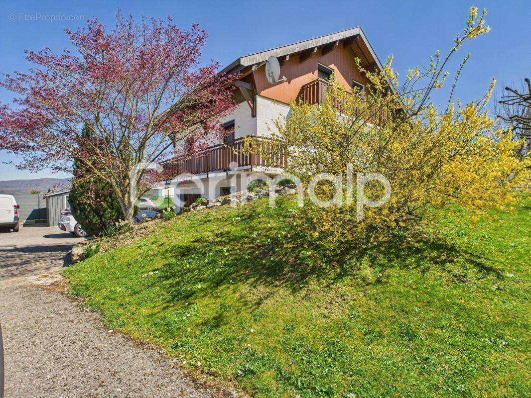 Maison à ALBY-SUR-CHERAN