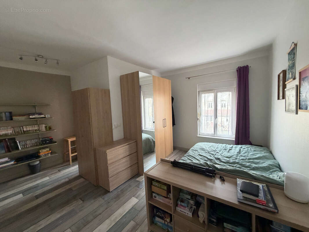 Maison à ARS-SUR-MOSELLE