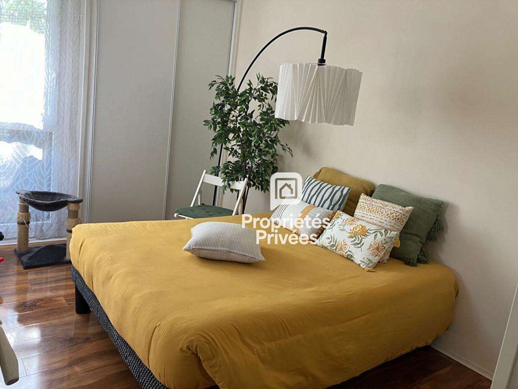 Appartement à ELANCOURT