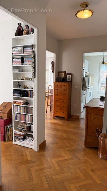 Appartement à ISSY-LES-MOULINEAUX