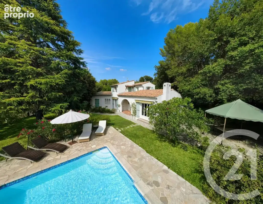 Maison 135 m² à Roquefort-Les-Pins  - photo 17