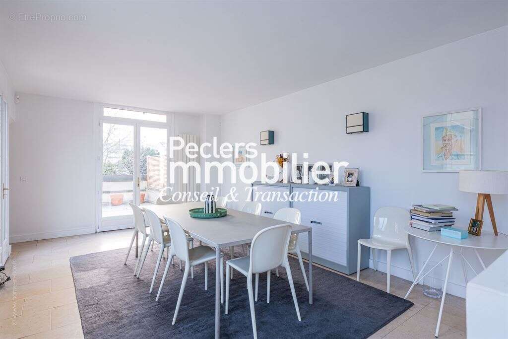 Maison esprit loft aux volumes exceptionnels – Rueil-Malmaison Coteaux - photo 7